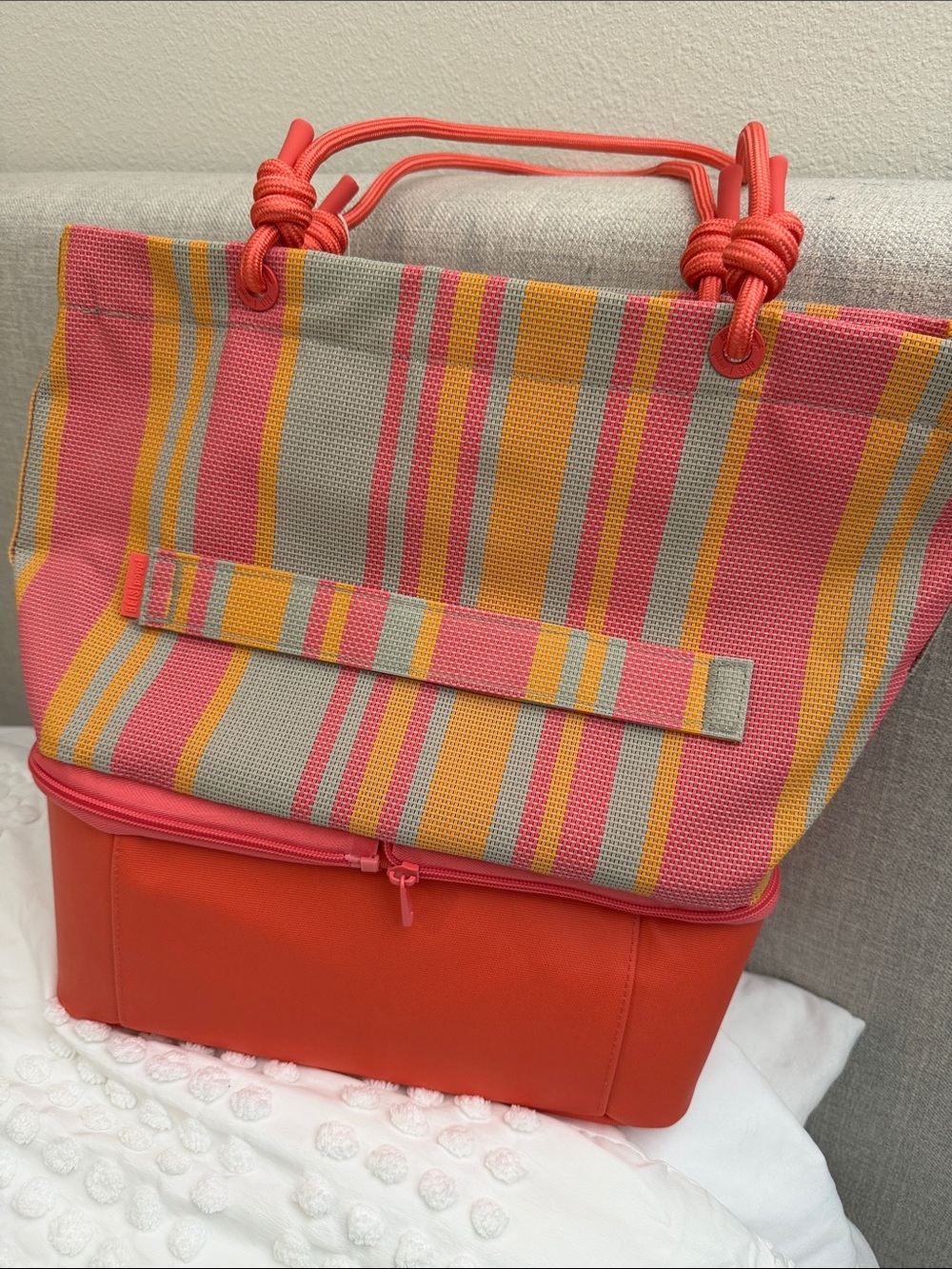 BEIS x Poppi The Cooler Tote in Juicy Pink Orange Summer Pool Tote BNWT - Picture 9 of 12